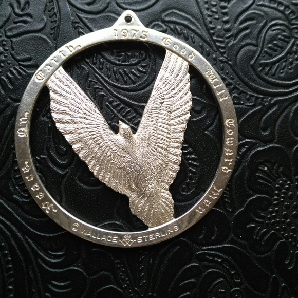Sterling Silver Eagle Pendant~Wallace - Picture 6 of 7